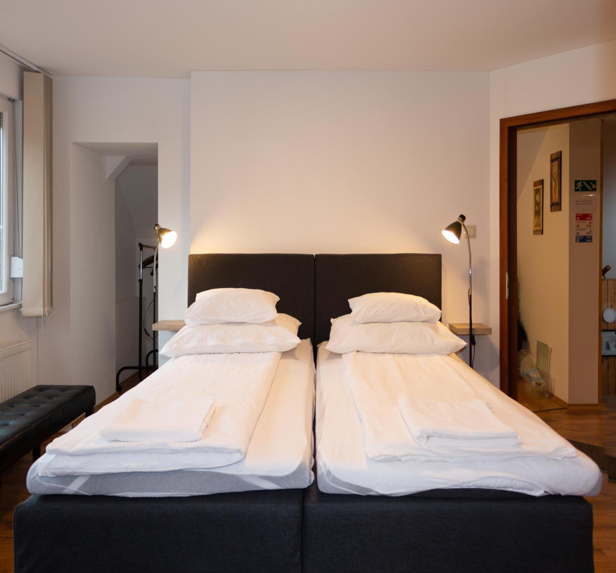 Poroszlay Apartman Debrecen Exterior photo