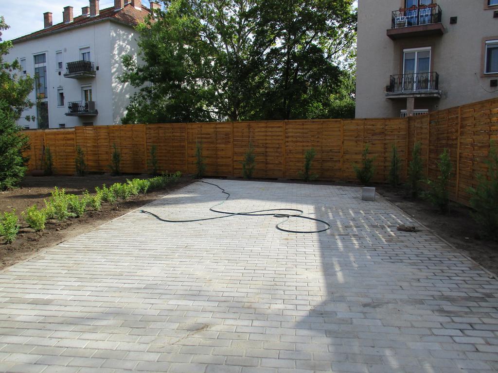 Poroszlay Apartman Debrecen Exterior photo